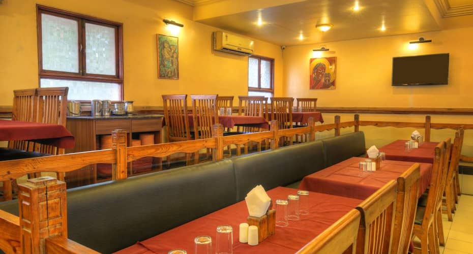 Hotel Lonavla, Lonavala 2